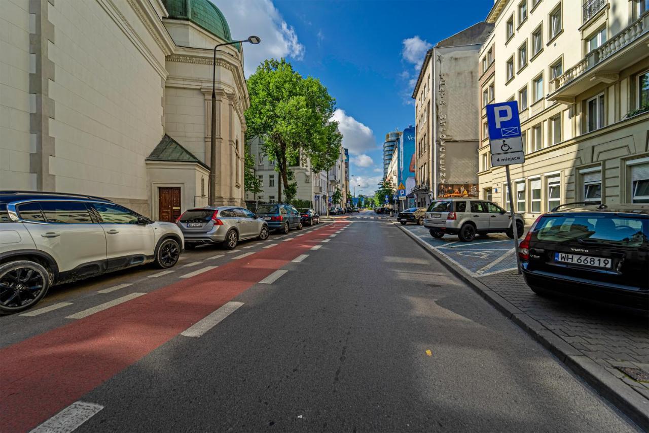 Apartament Plac Zbawiciela Spacious - Location, Metro 200m, 53m2 - By Rentujemy Warszawa